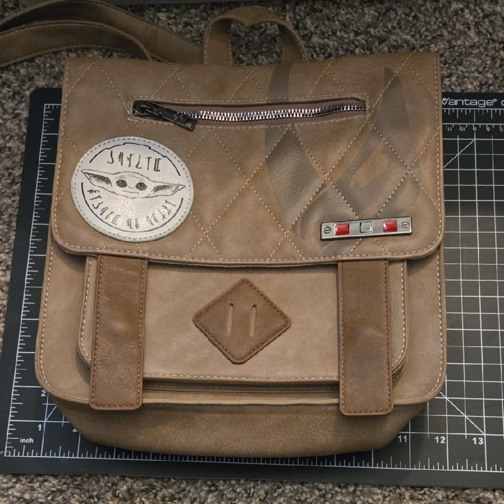 Stylish Tan Backpack/crossbody Bag